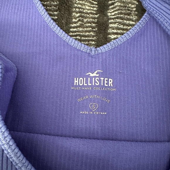 Hollister Women's Purple Ribbed Tank Top - Picture 3 of 3